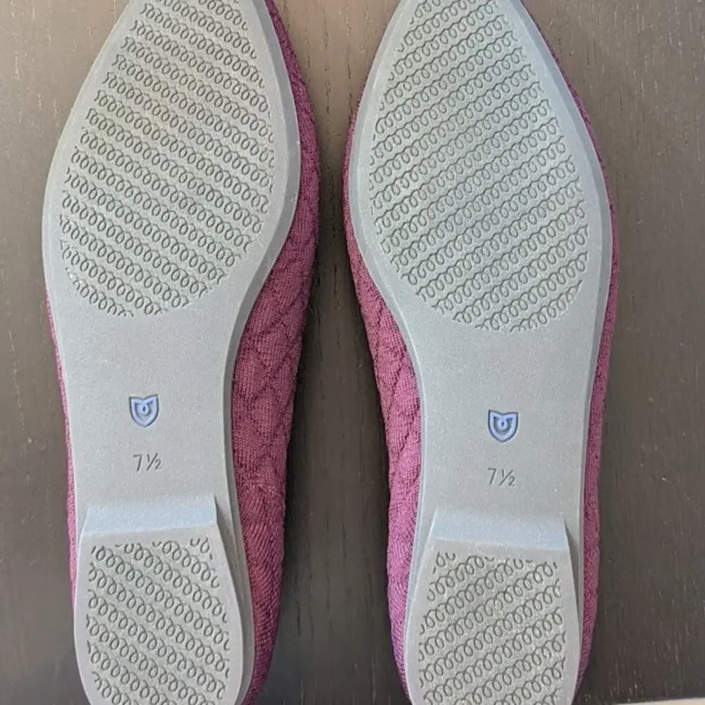 New Rothy's The Almond Loafer  Size 7.5 Quilted Plum Knit Flats